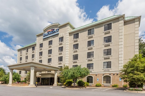 Baymont by Wyndham Asheville/Biltmore image 2